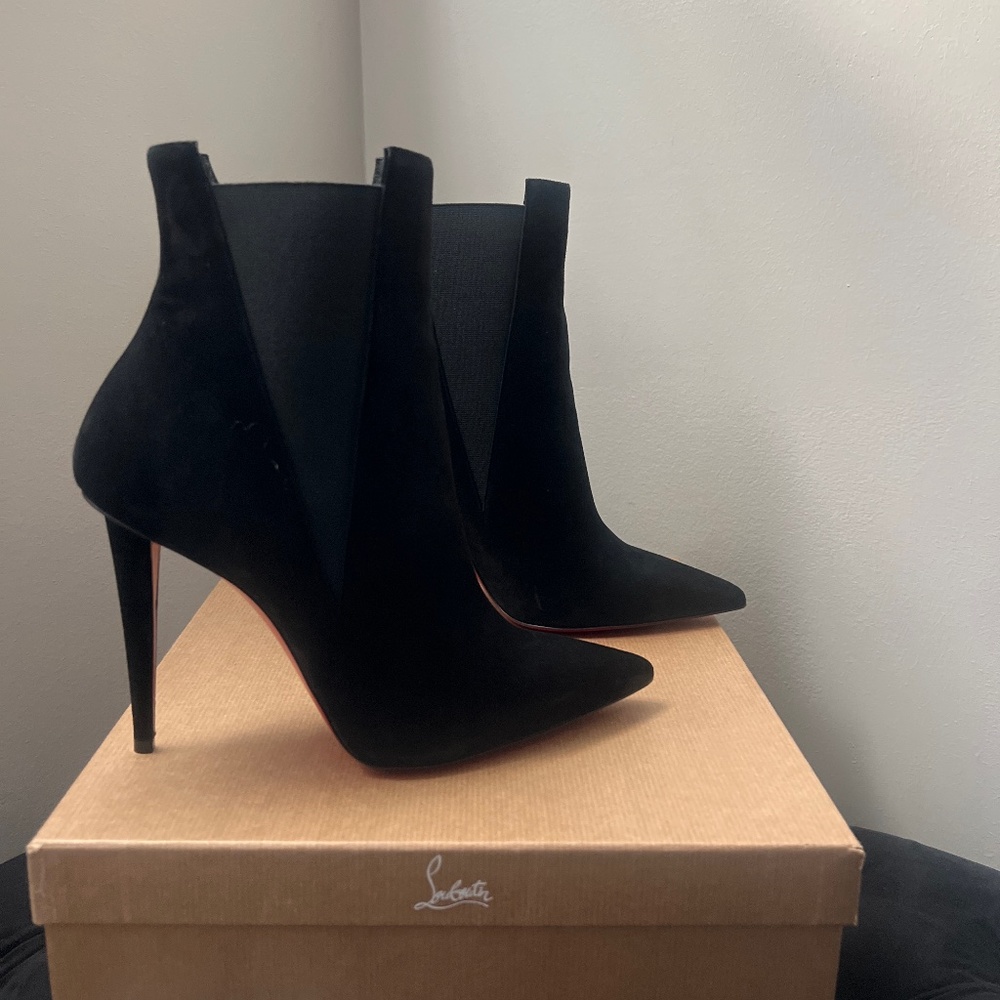 Christian Louboutin Suede Astribooty 100